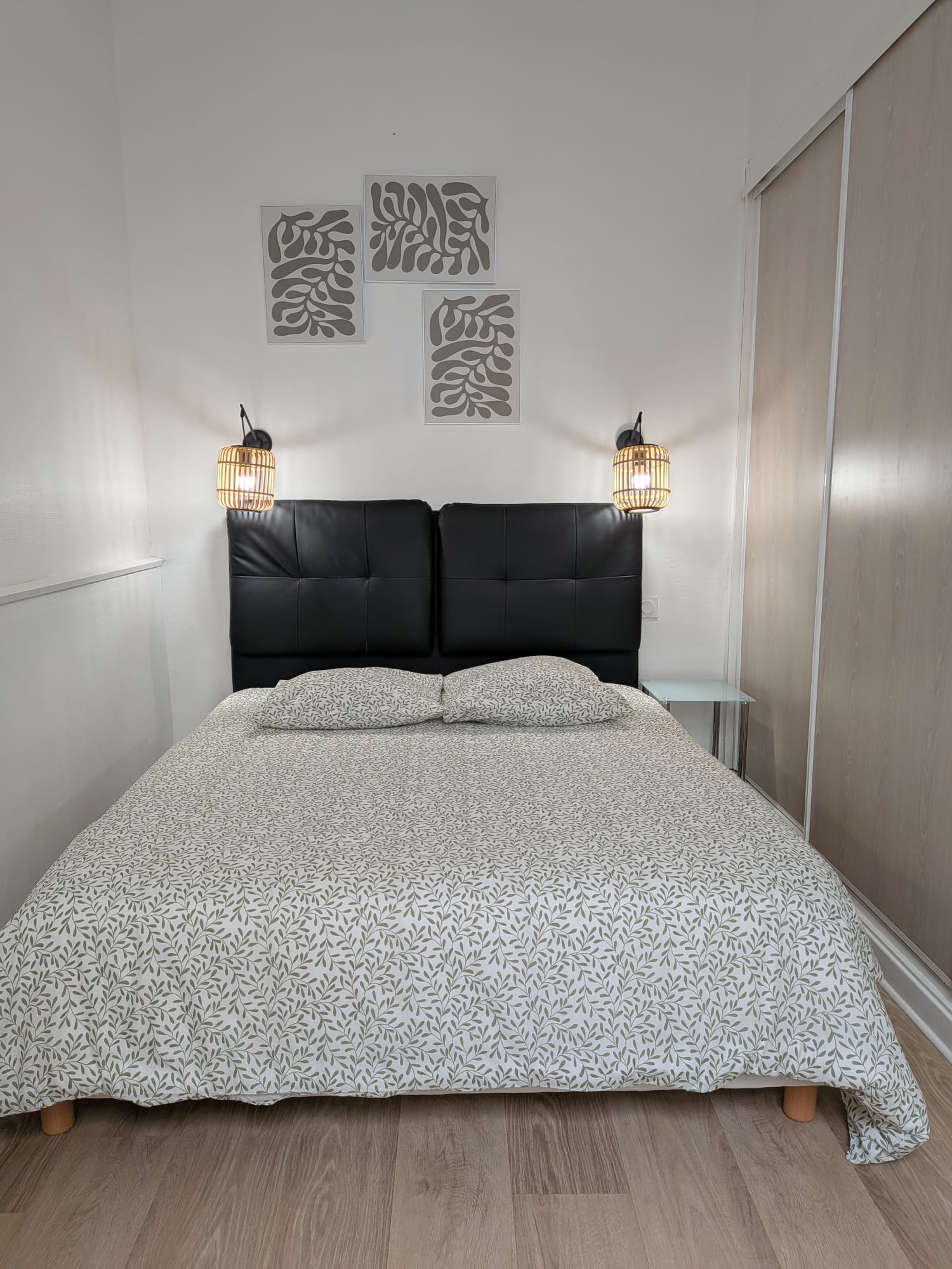 Chambre nettoyée et préparée par Kabeli Conciergerie pour une location courte durée à Toulouse